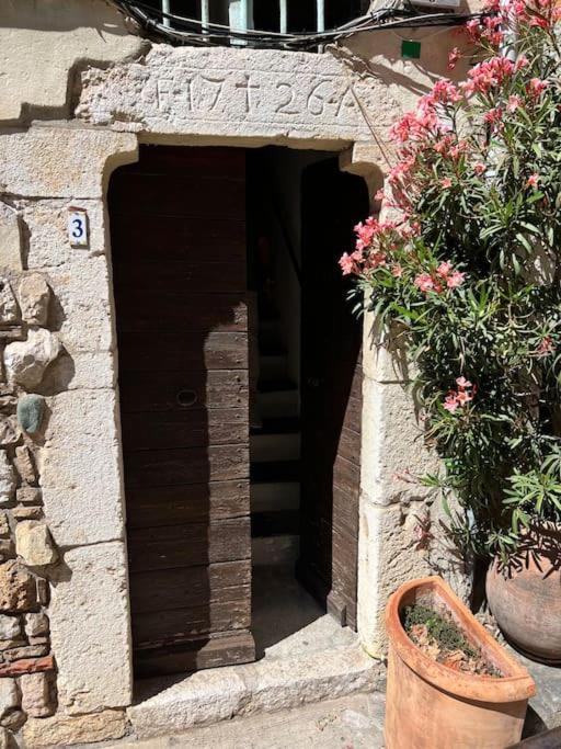 Apartment De Charme Au Coeur De La Vielle