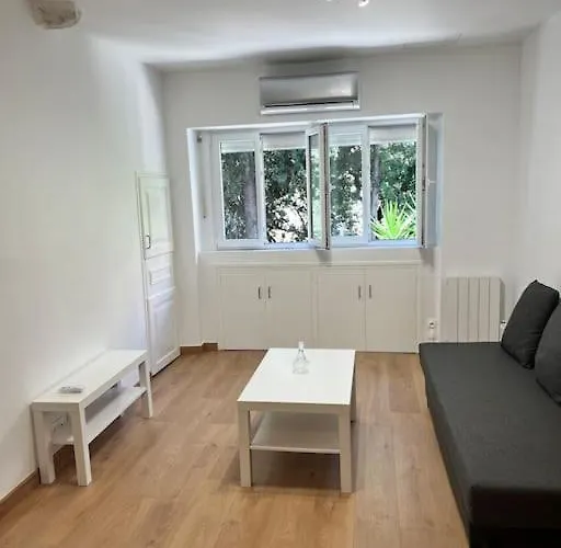 Appartement De Charme Au Coeur De La Vielle Ville